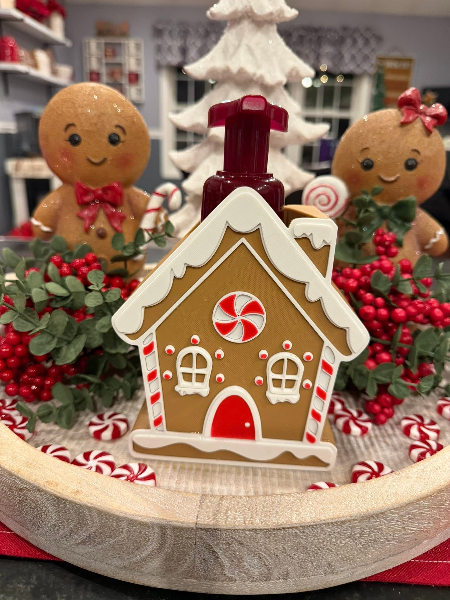 Christmas Gingerbread House Foaming Soap Holder