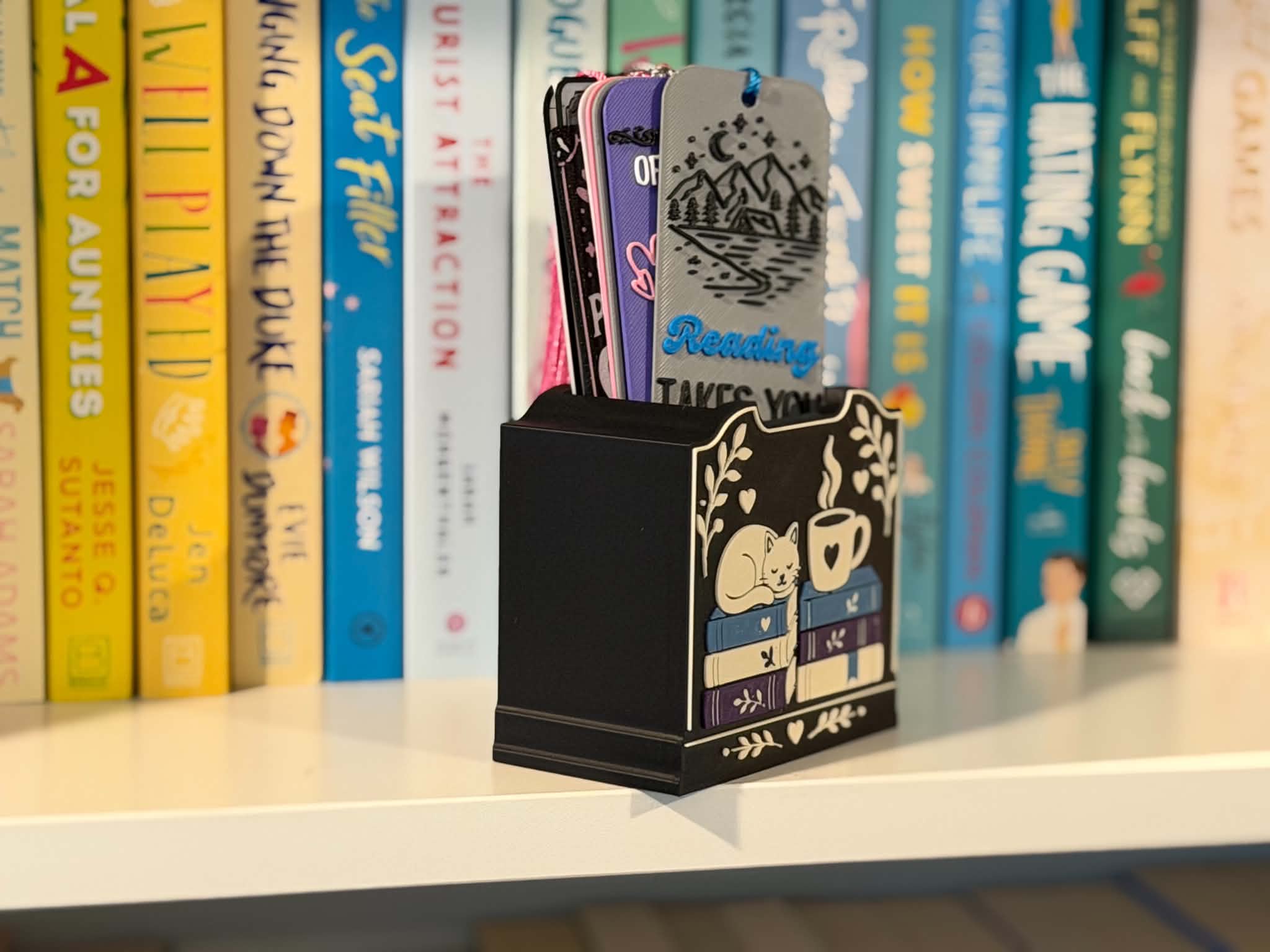 Cozy Cat Bookmark Holder