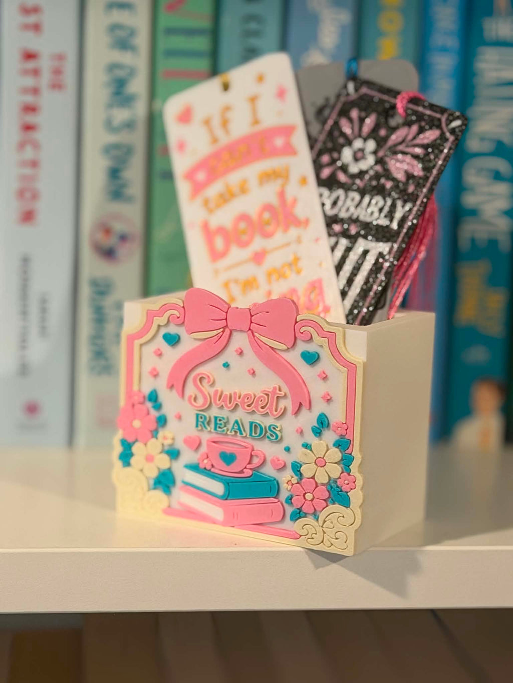 Sweet Reads Bookmark Holder