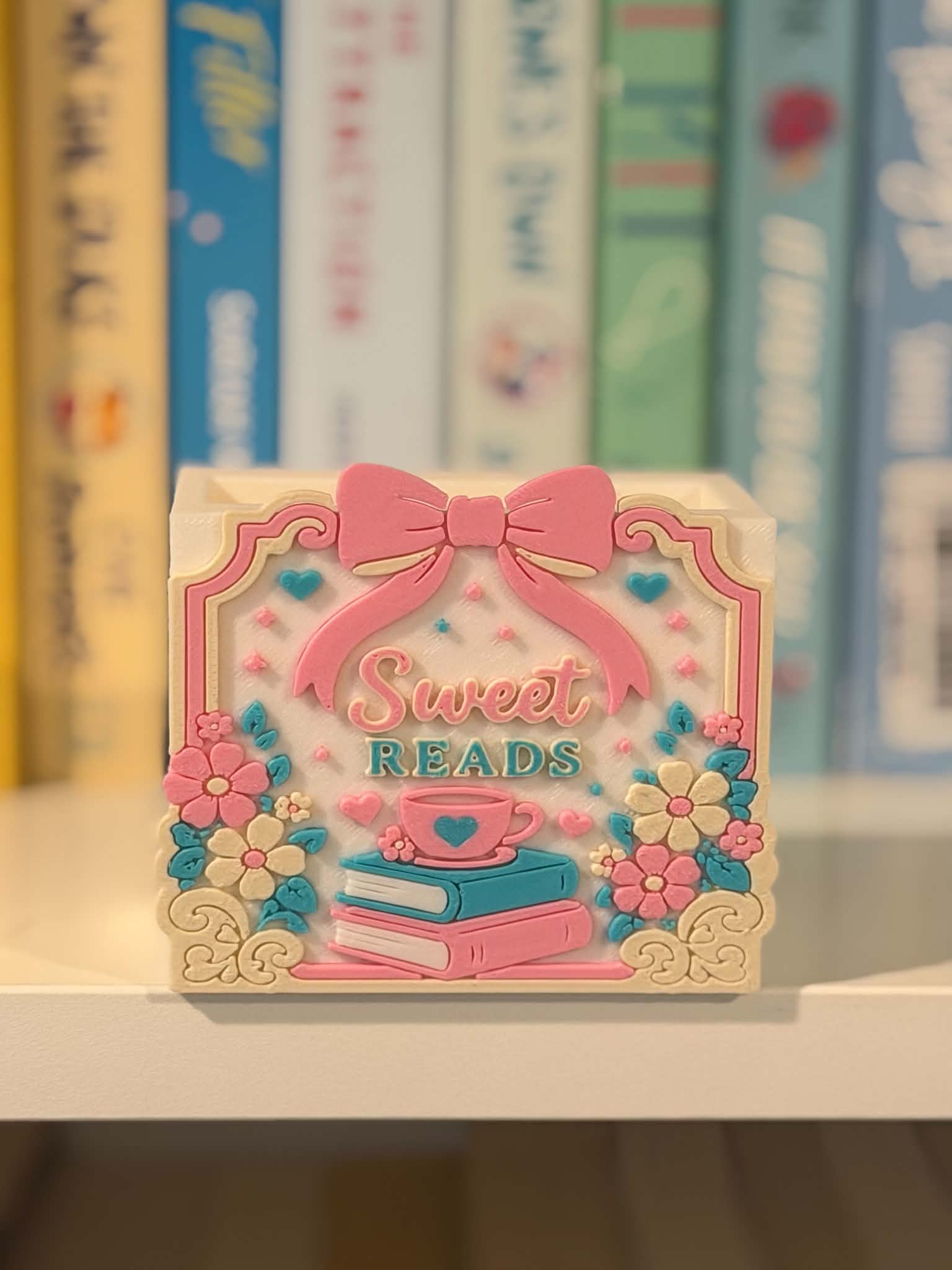 Sweet Reads Bookmark Holder