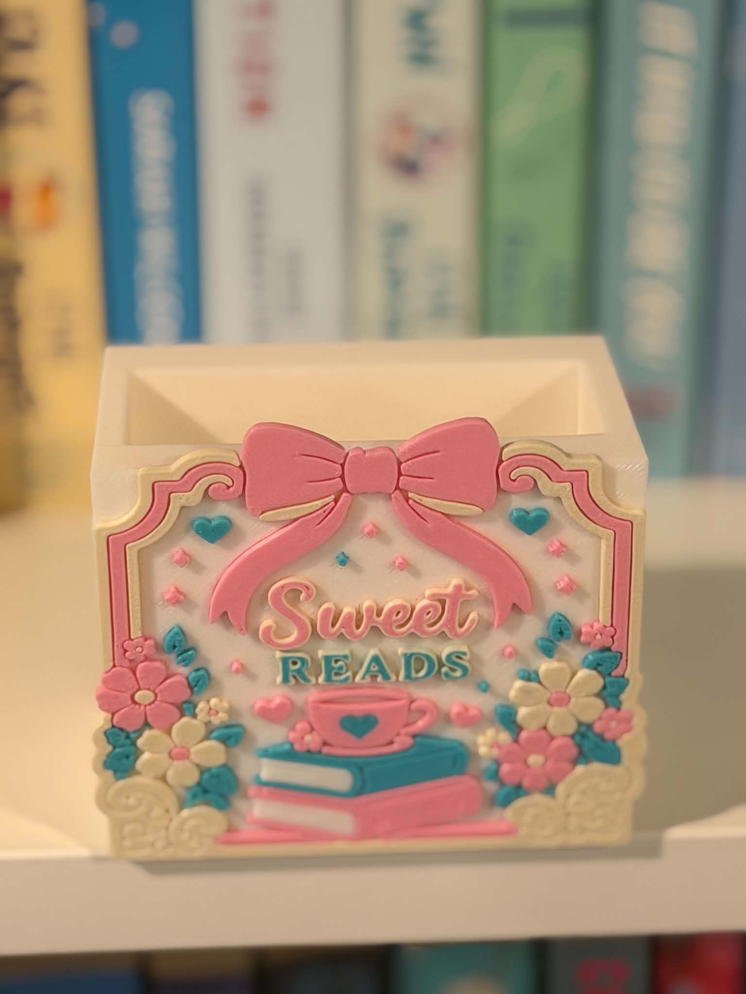 Sweet Reads Bookmark Holder